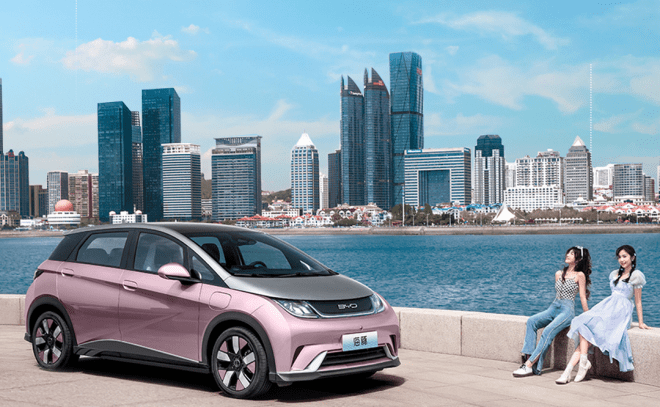 �ȁ��Ϻ������N��20�f������Ů܇��������