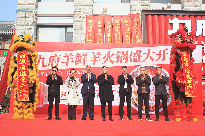 �B(y��ng)�����������Ÿ����r����������Ȫ����ʽ�_�I(y��)����ʳʢ����u